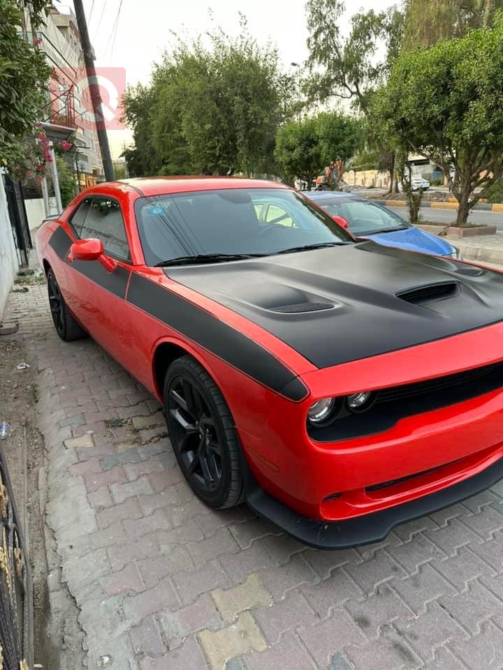 Dodge Challenger